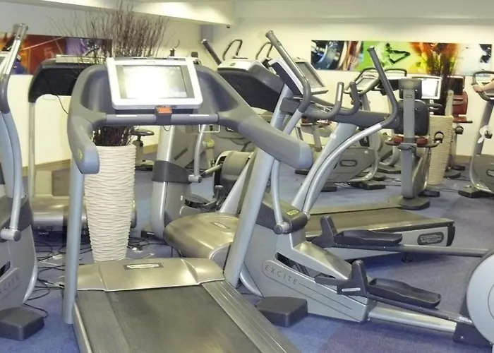 Best Hotels Near Tapton Hall Sheffield for All Budgets