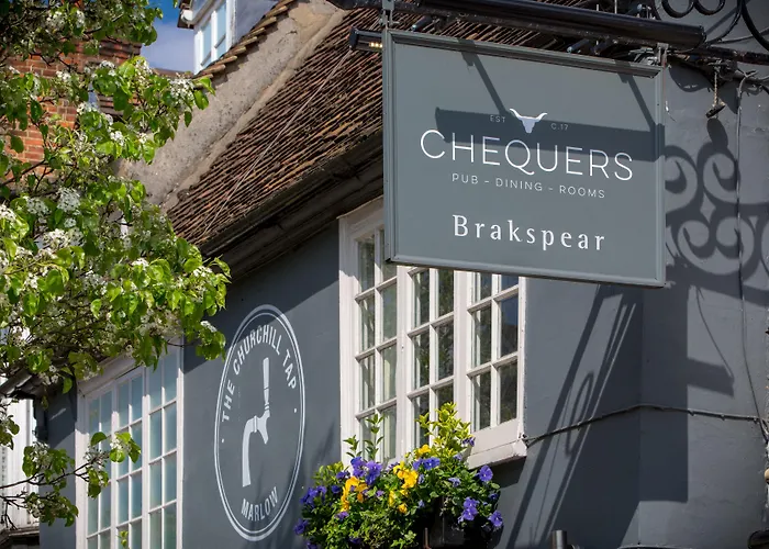 Top Hotels Near Monkton Barn in Marlow, Buckinghamshire