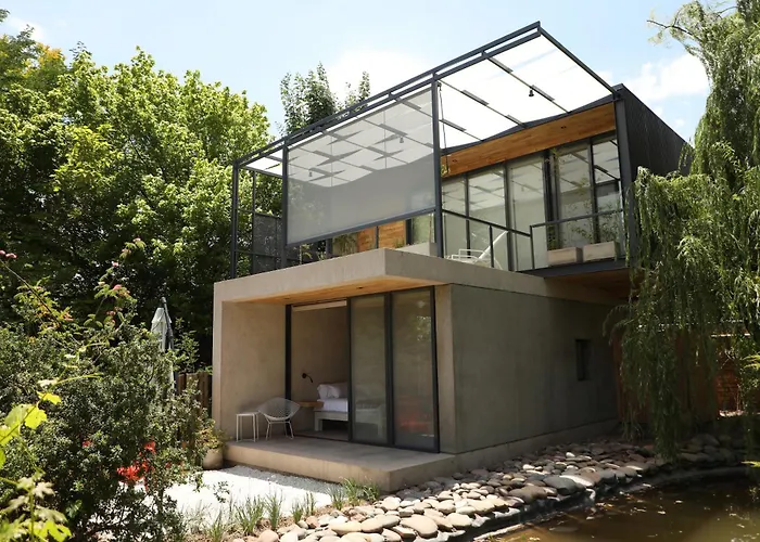 Discover the Best Accommodations: Where to Stay in Mendoza, Argentina